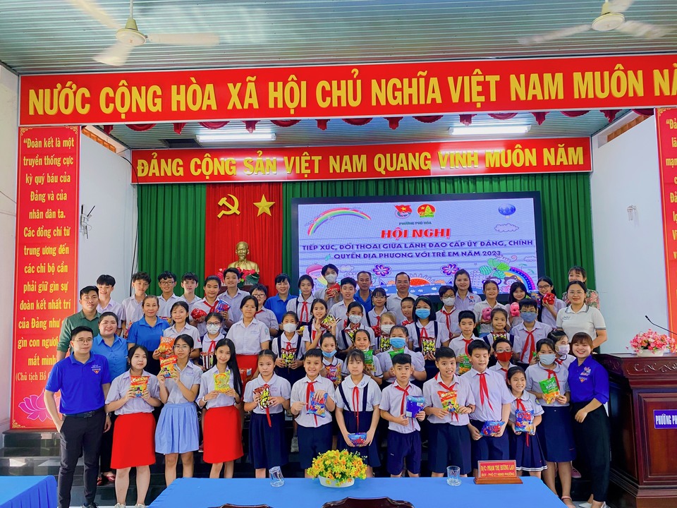 Phường Phú Hòa (TDM): Tổ chức chương trình gặp gỡ, đối thoại giữa lãnh đạo cấp ủy, chính quyền địa phương với trẻ em năm 2023